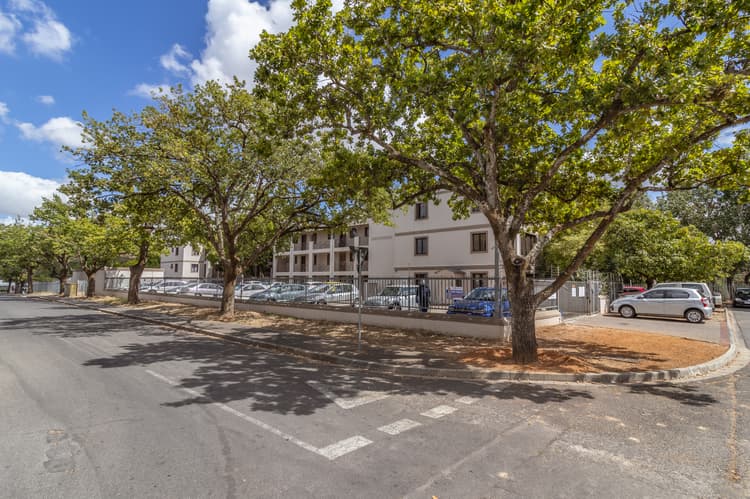 Main property image