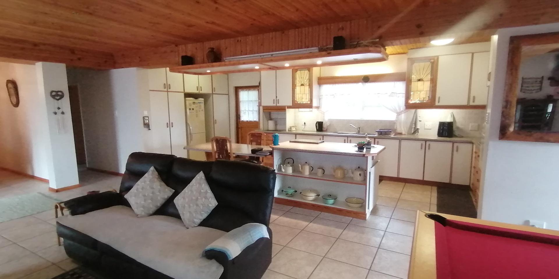 Image 5 of 6