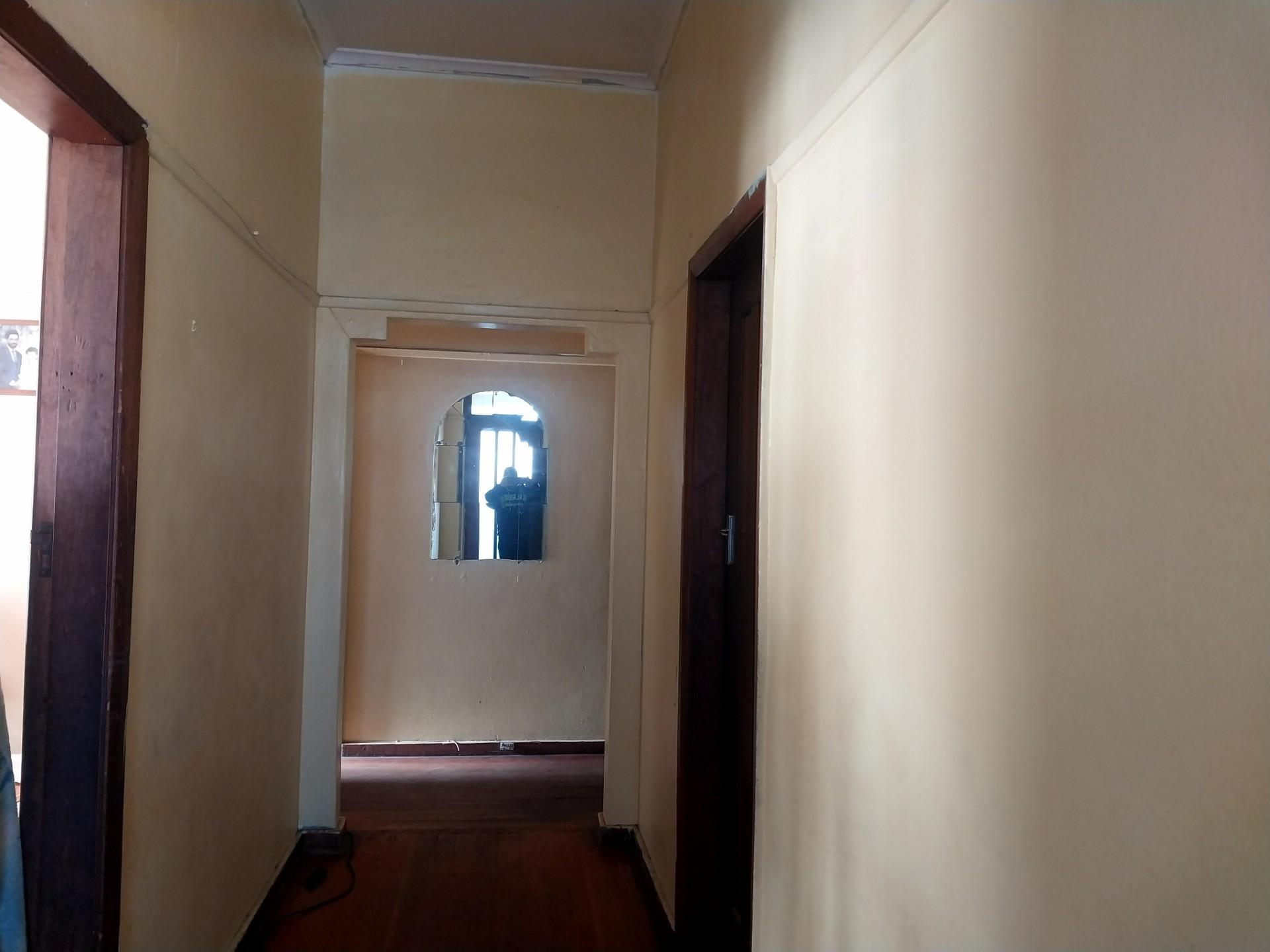 Image 5 of 6