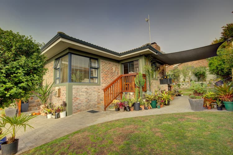Main property image