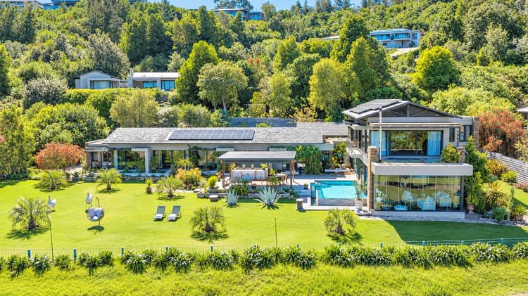 Main property image