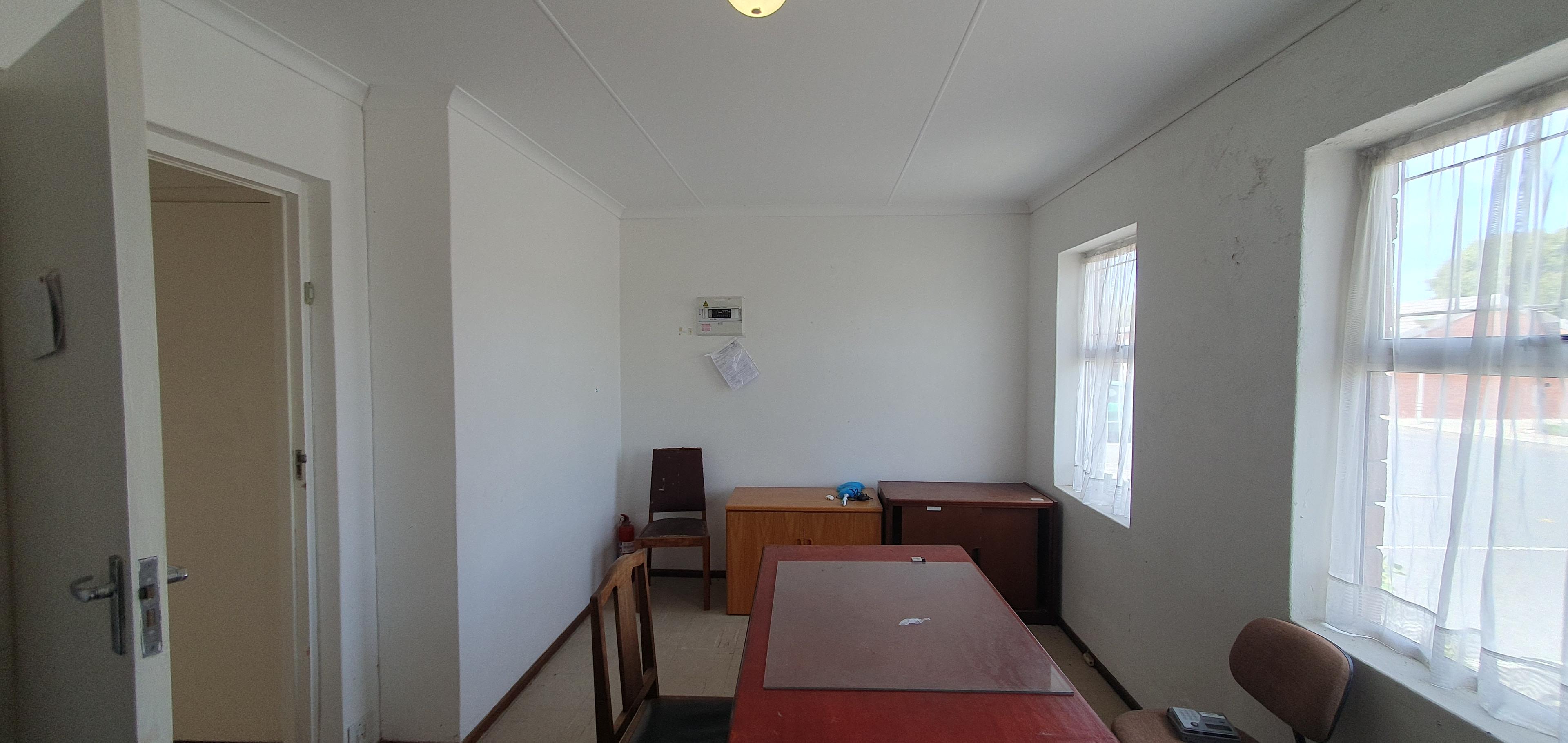 Image 12
