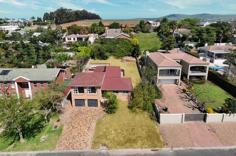 Main property image