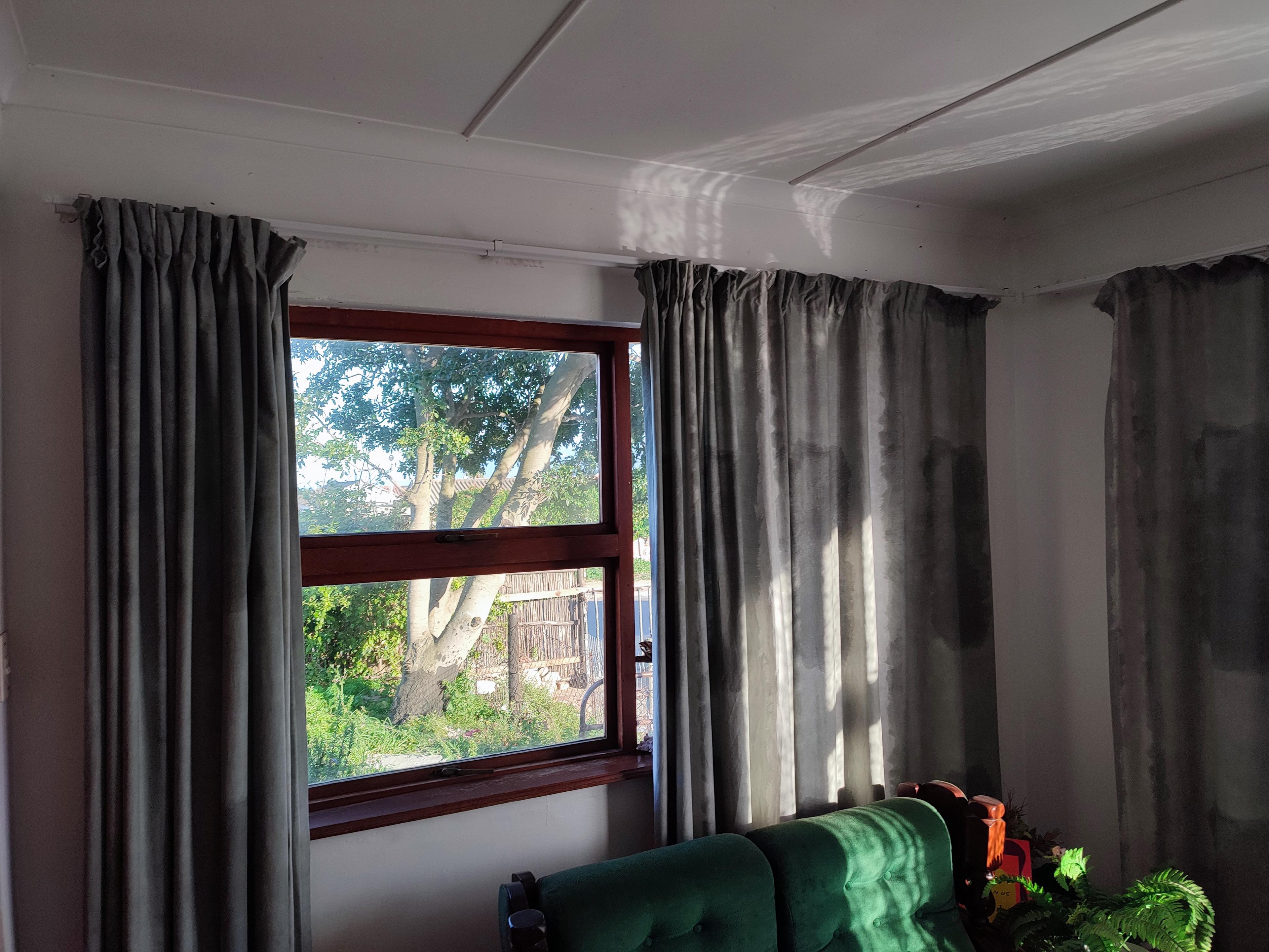 Image 4 of 6