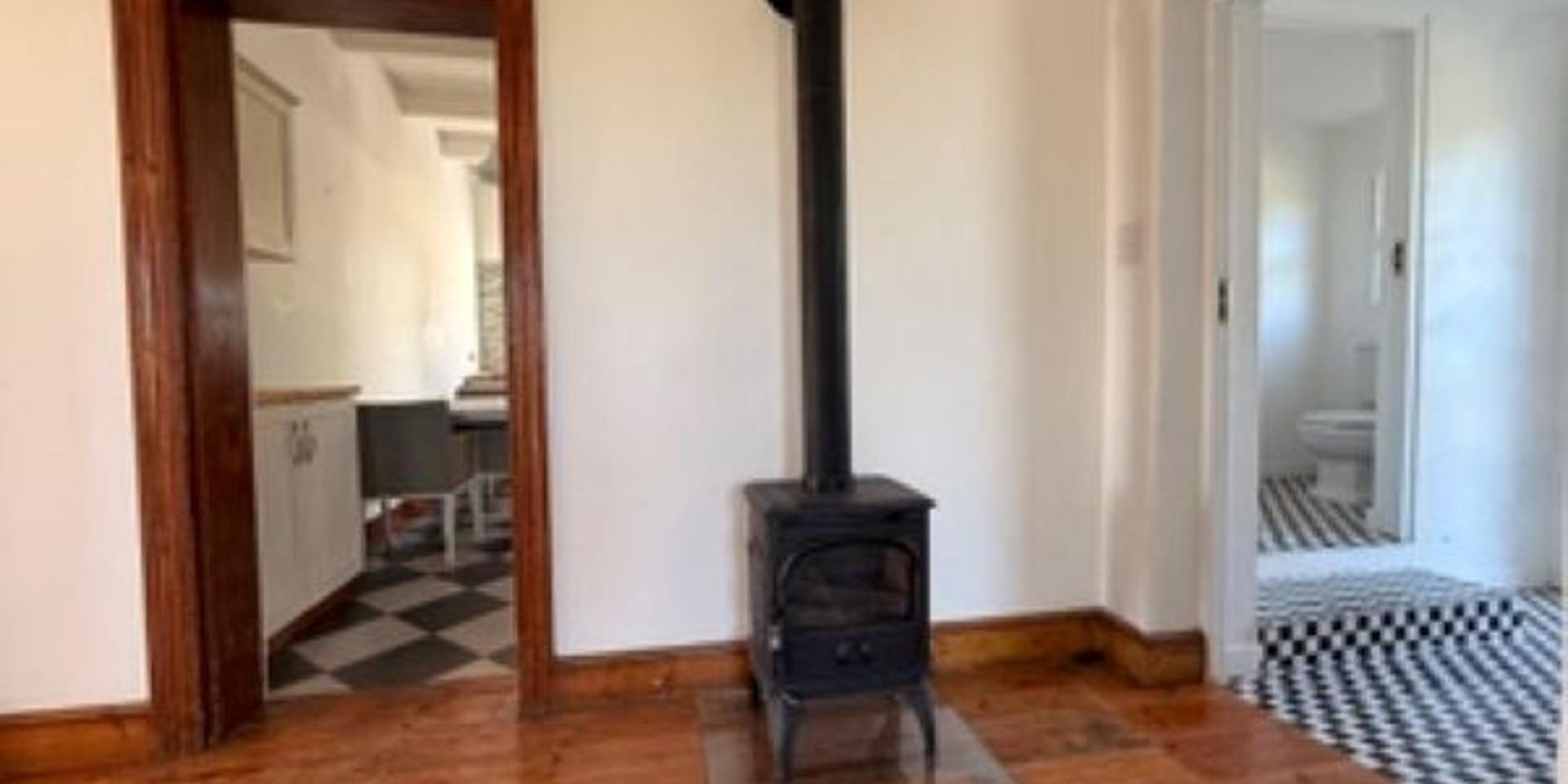 Image 4 of 6