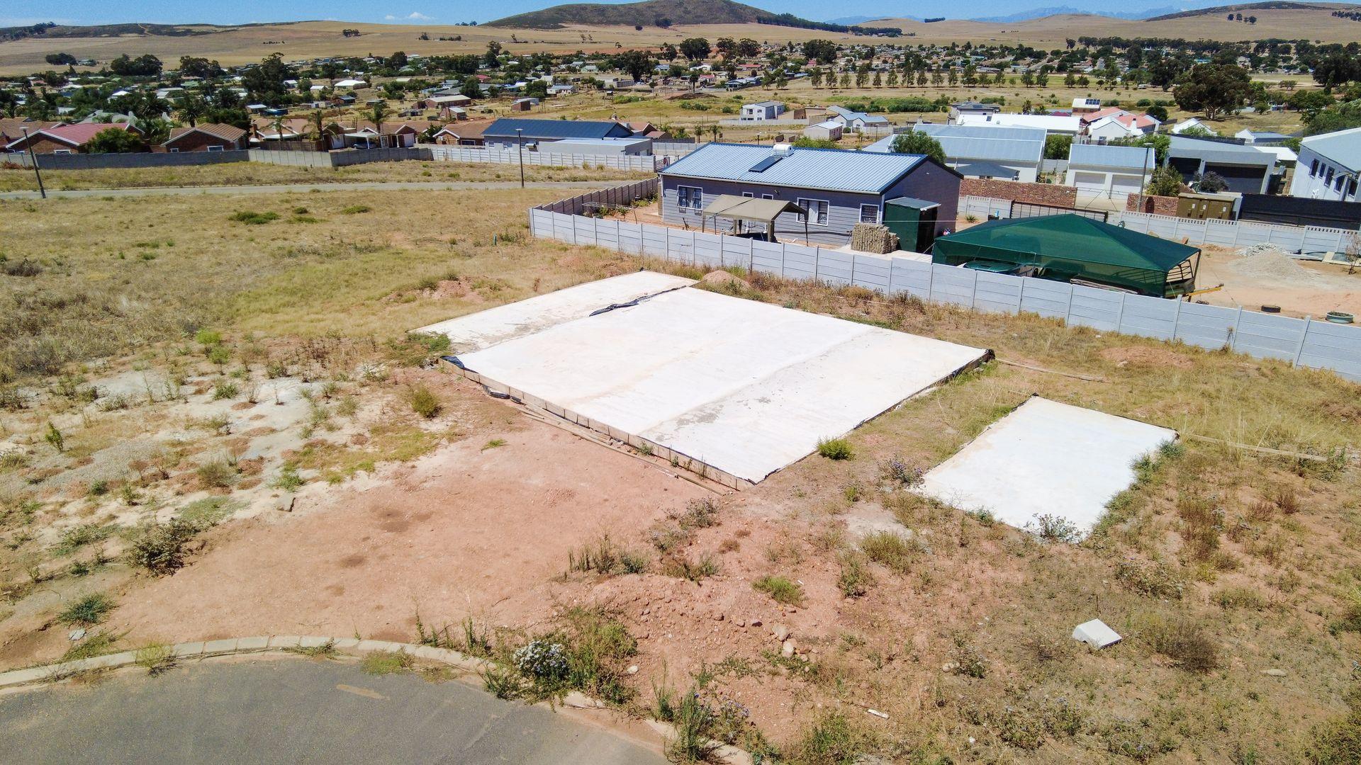 Image 4 of 6