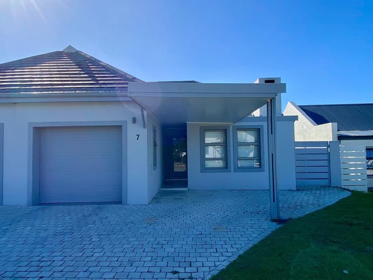 Main property image