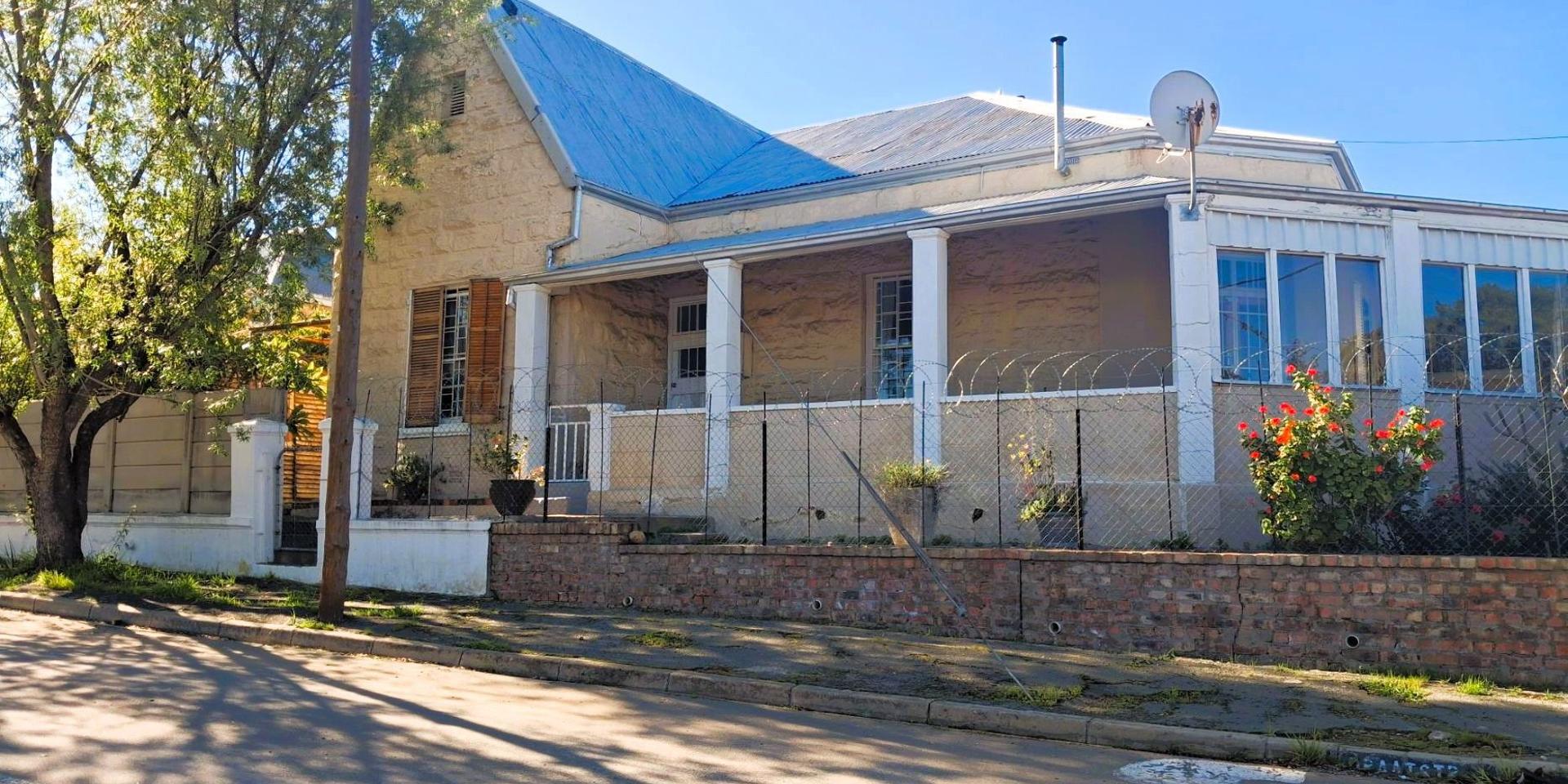 Image 1 of 6