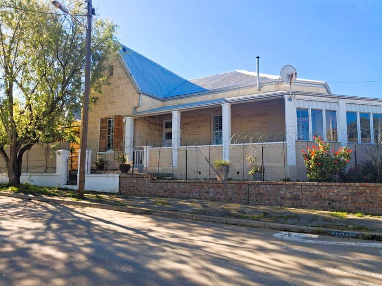 Main property image