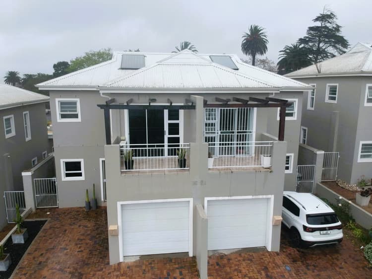 Main property image