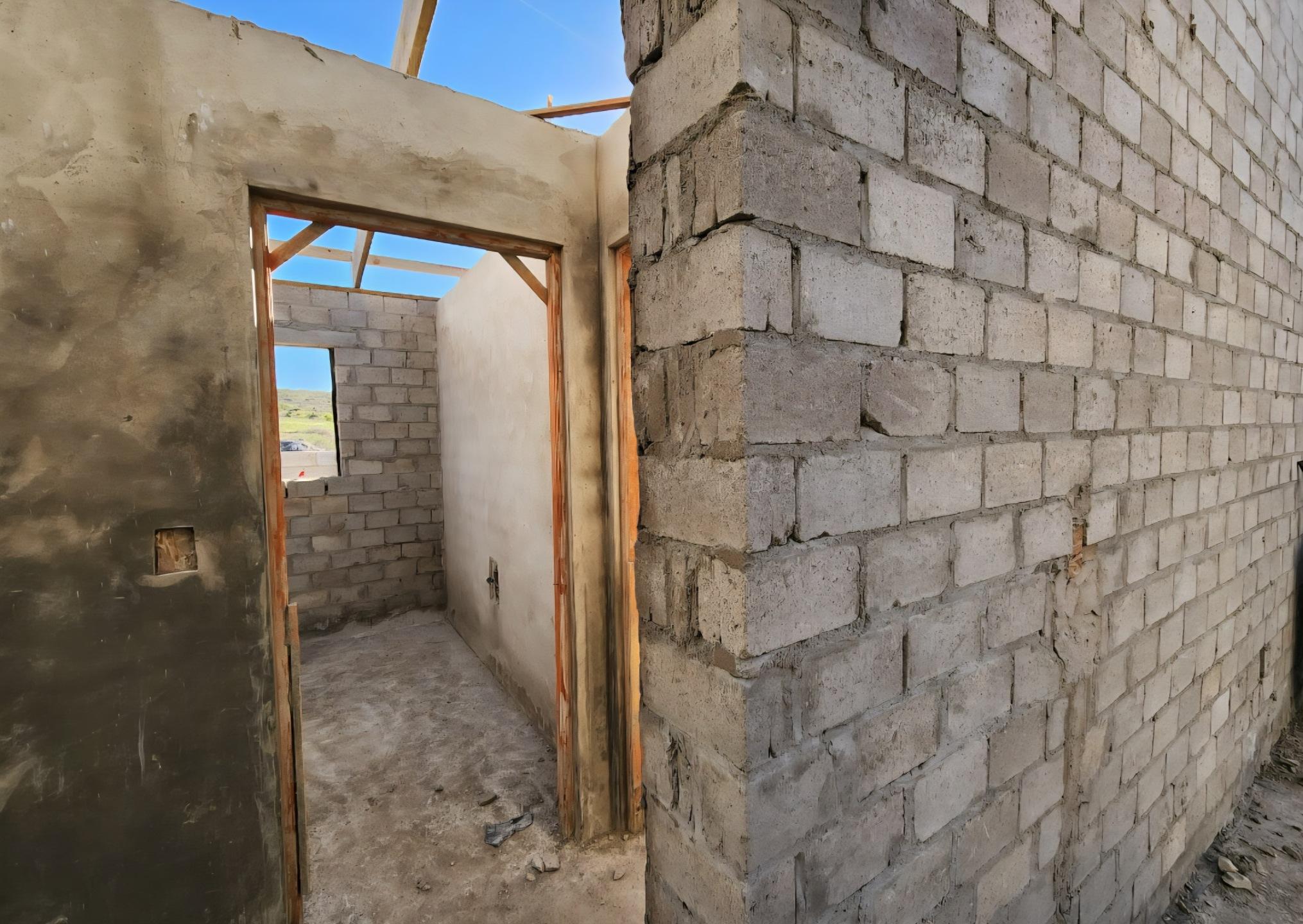 Image 4 of 6