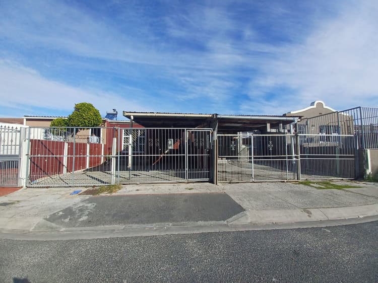 Main property image