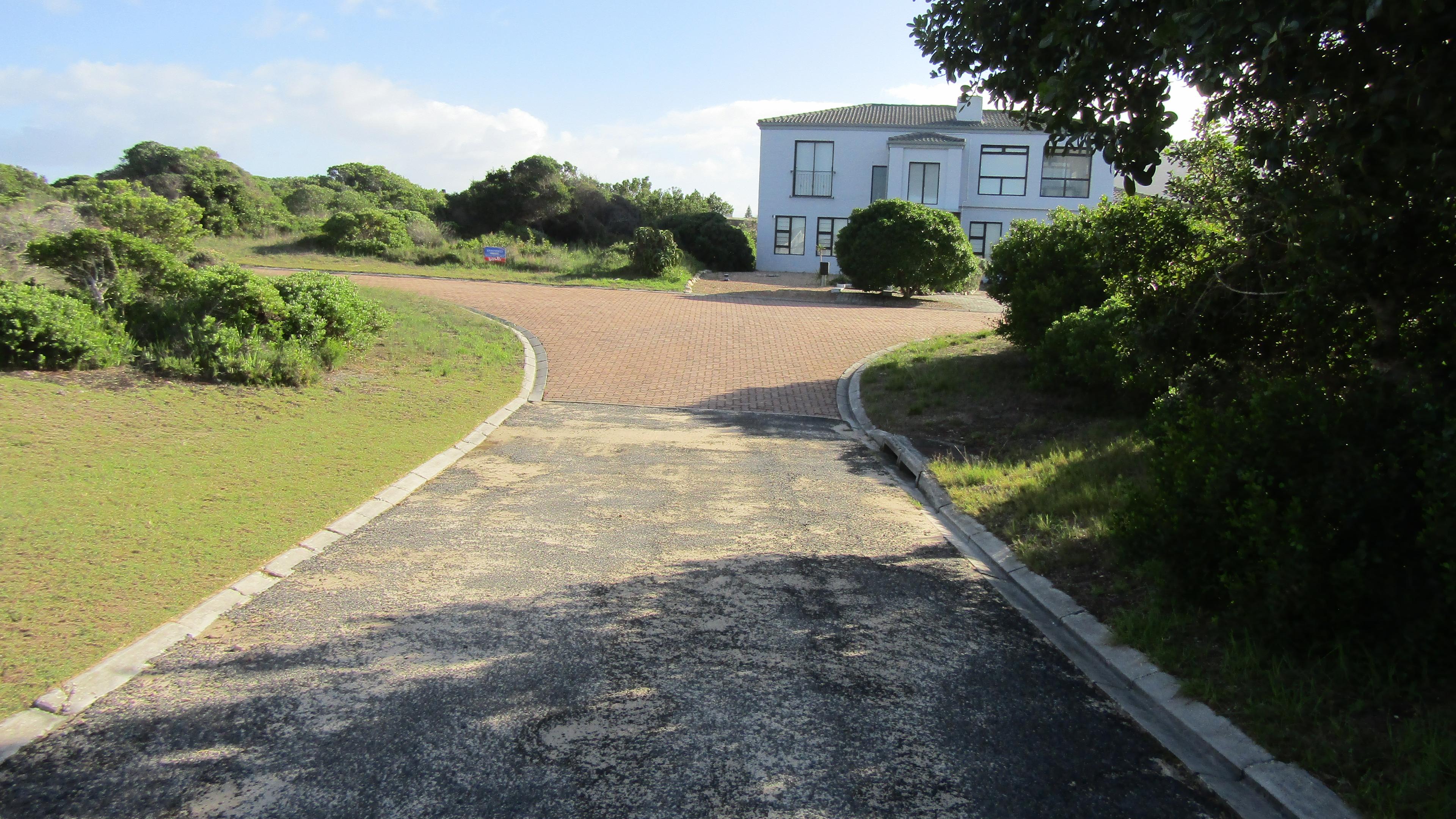 Image 4 of 6