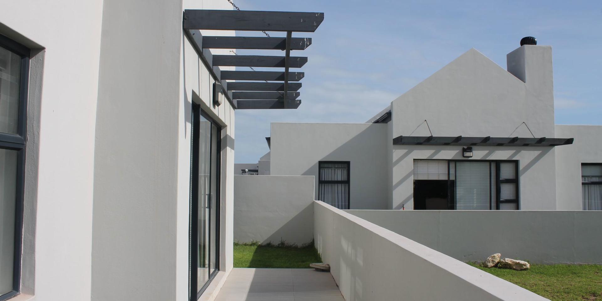 Image 5 of 6