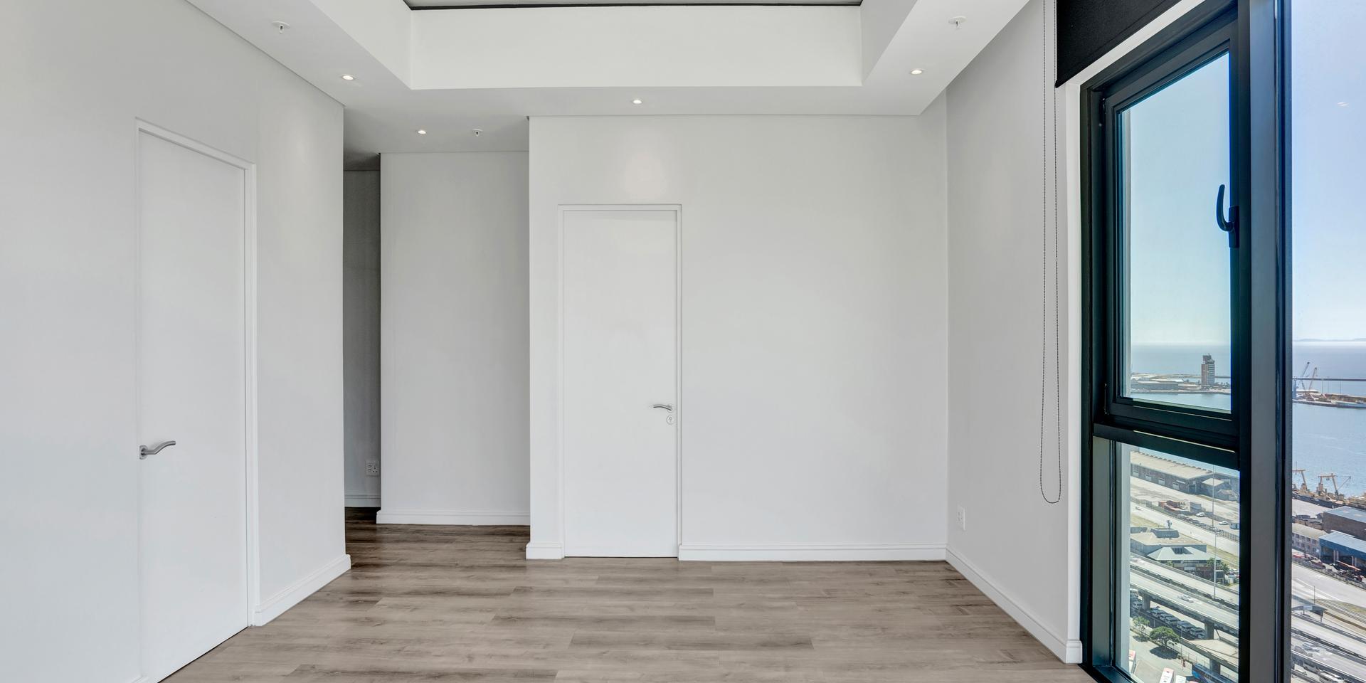 Image 5 of 6