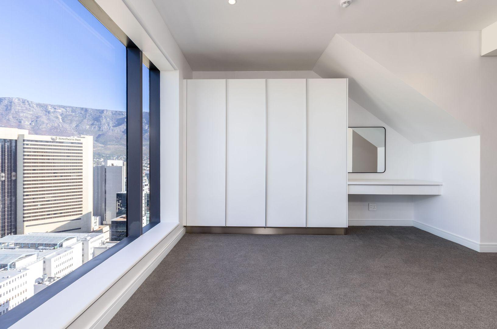 Image 5 of 6