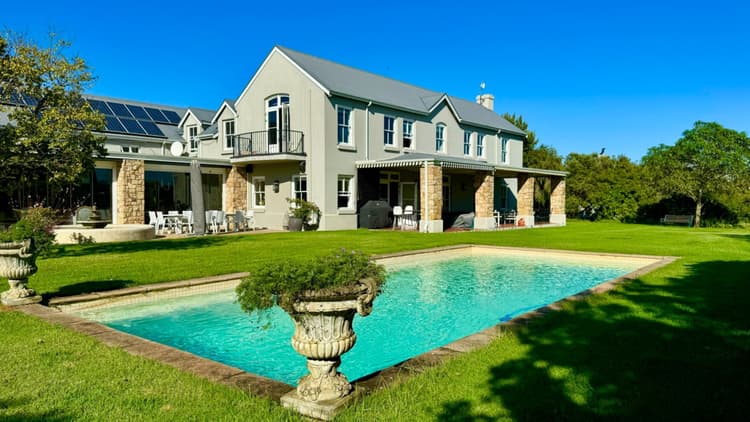 Main property image