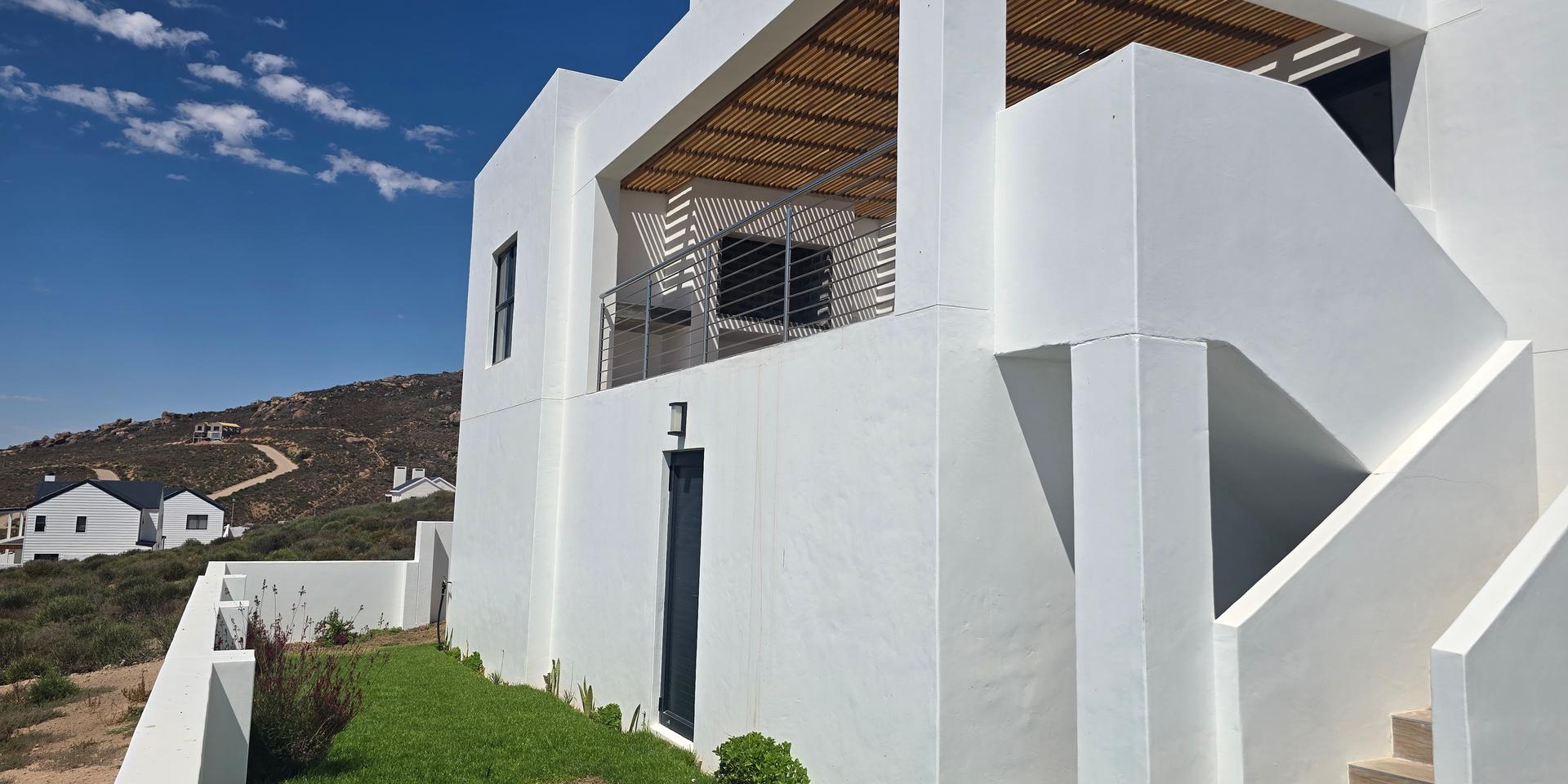 Image 4 of 6