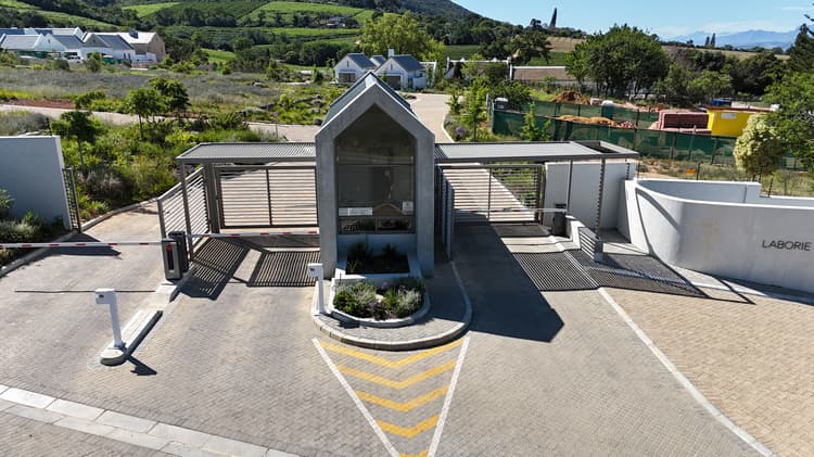 Main property image