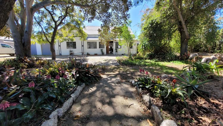 Main property image