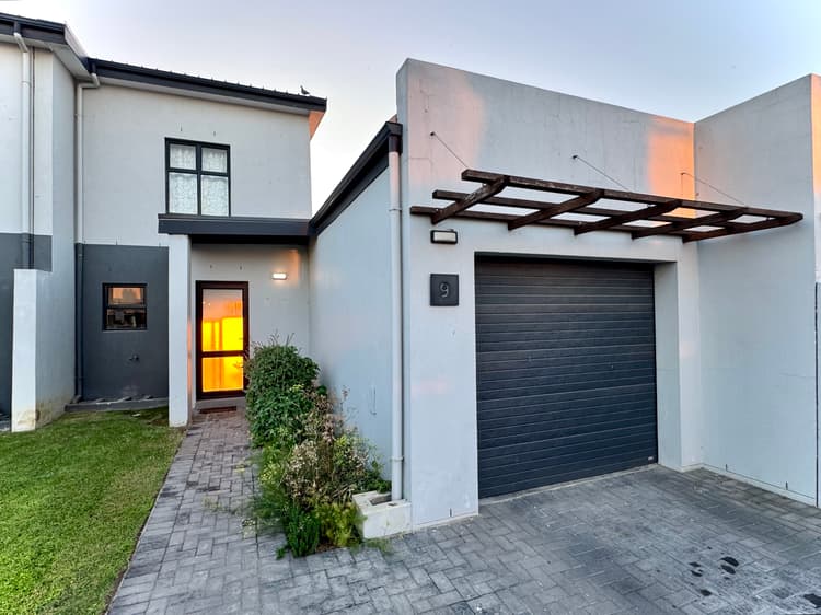 Main property image