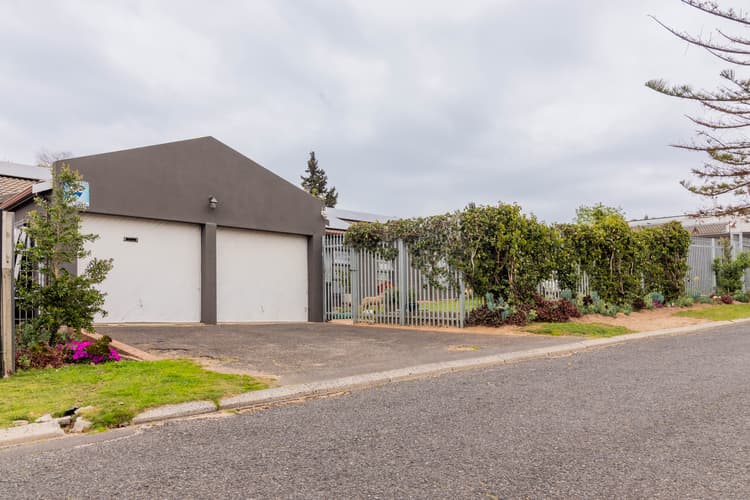 Main property image
