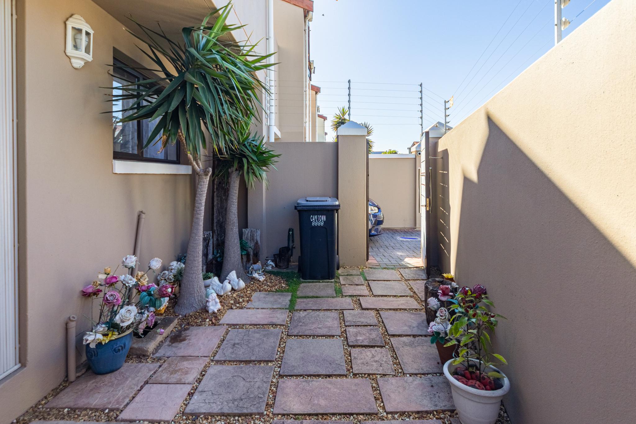 Image 15
