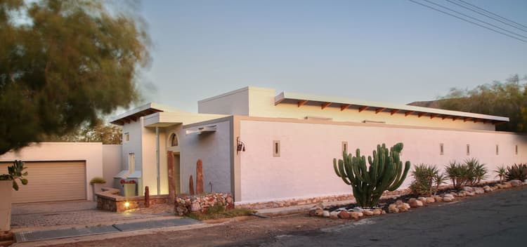 Main property image