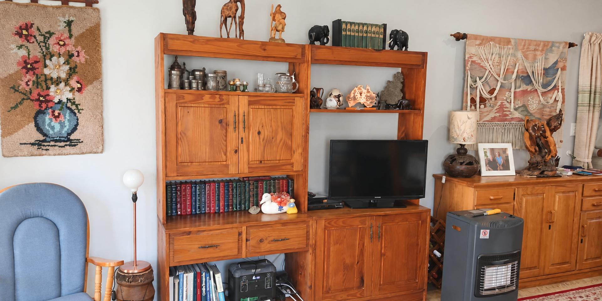 Image 3 of 6