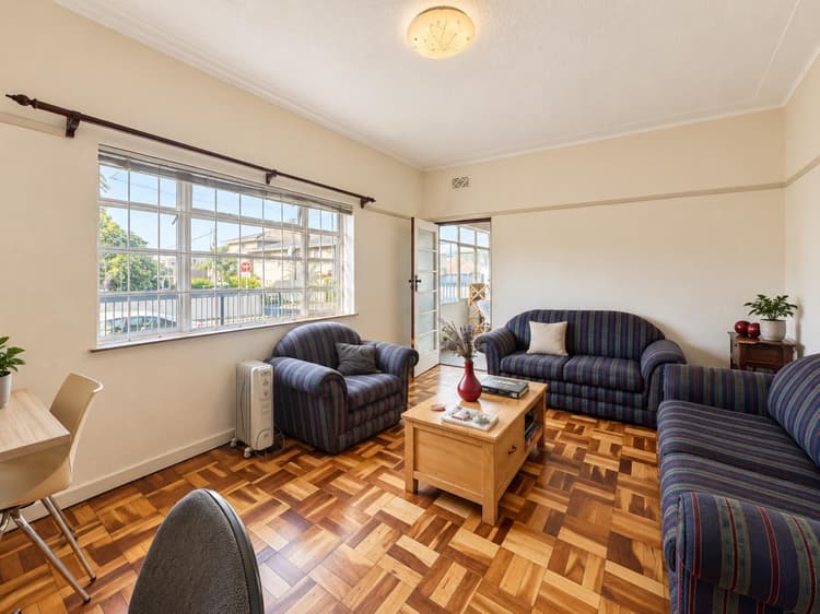 Main property image