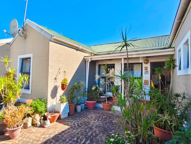 Main property image