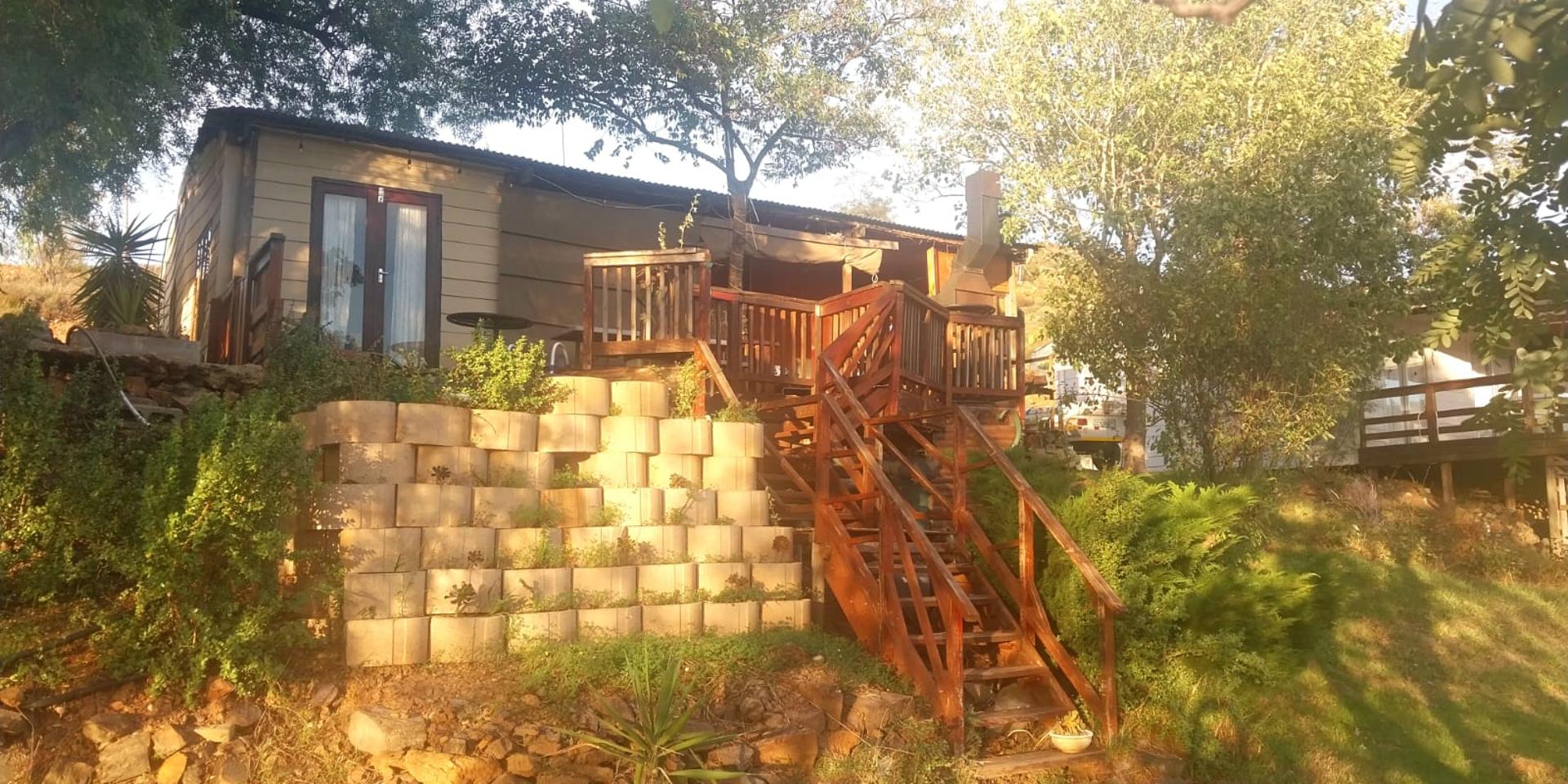 Image 2 of 6