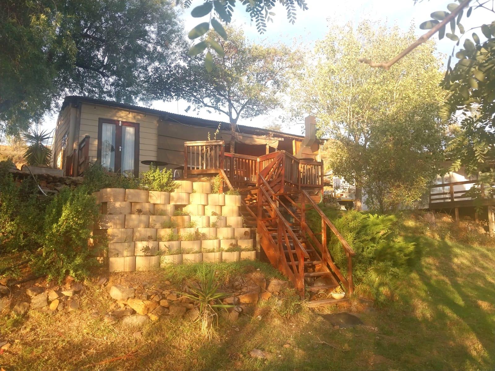 Image 2 of 6