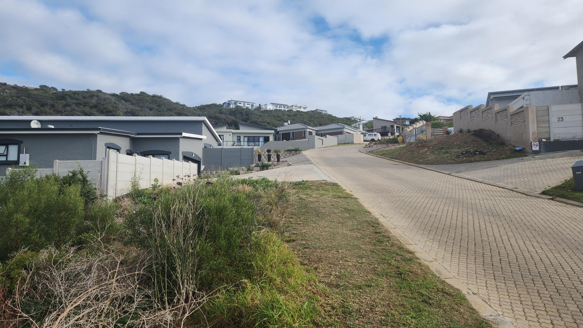 Image 2 of 6