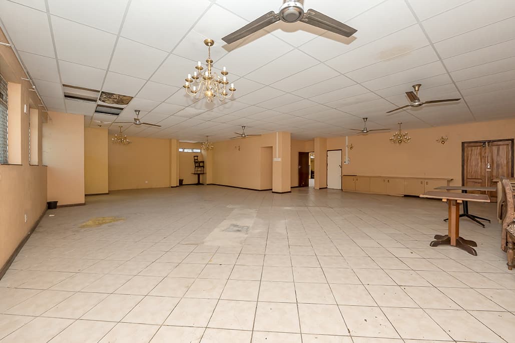 Image 12