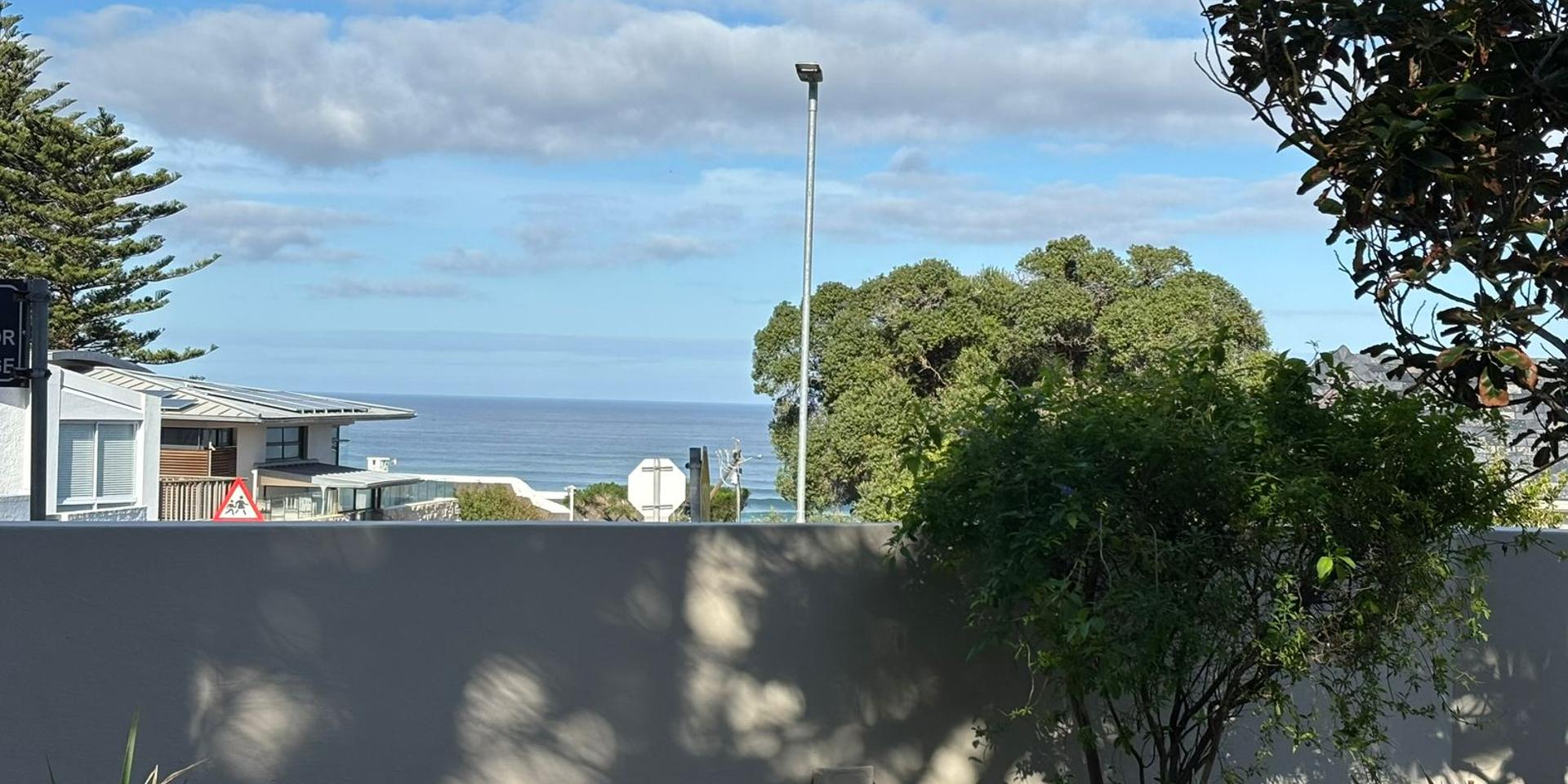 Image 5 of 6