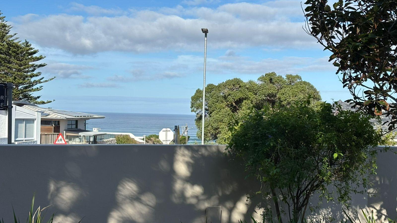 Image 5 of 6