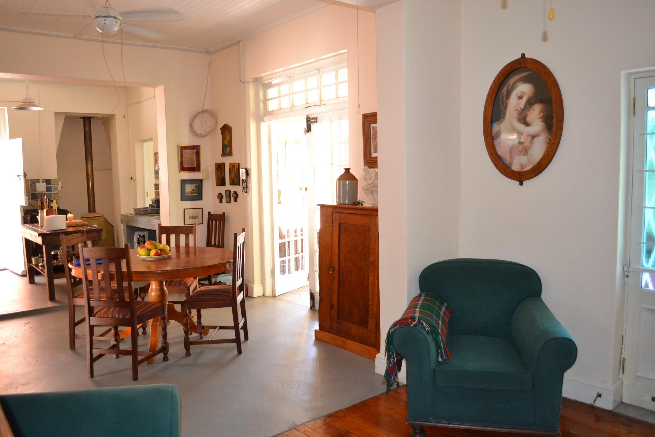 Image 5 of 6