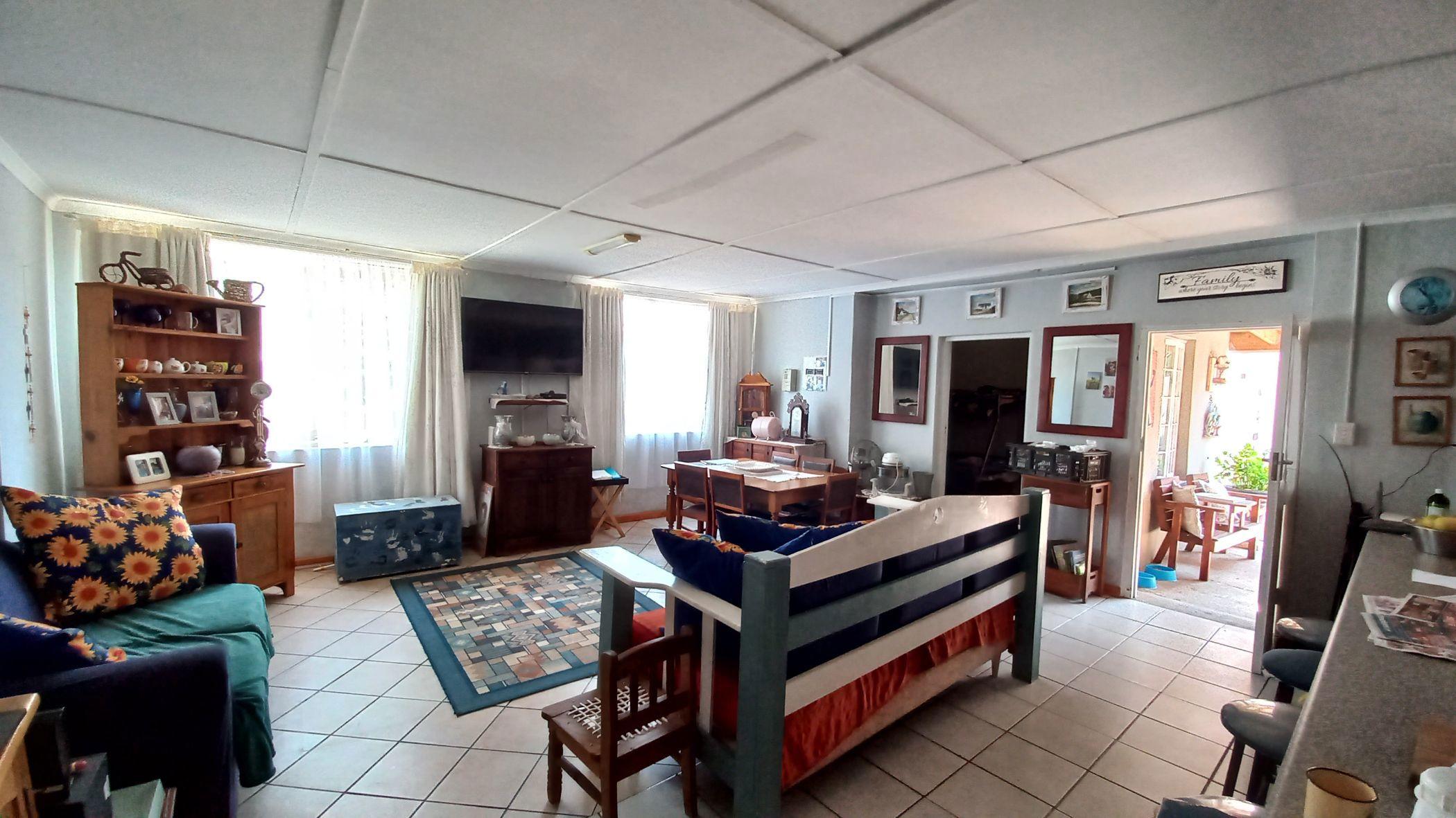 Image 5 of 6