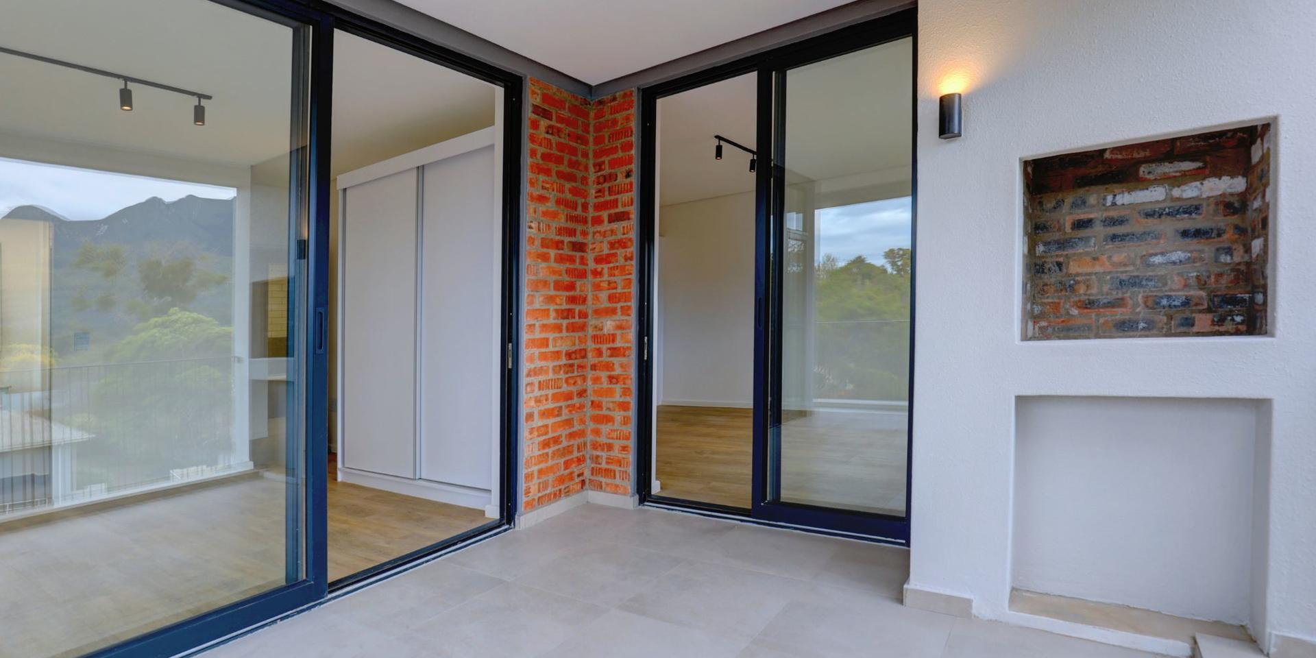 Image 5 of 6