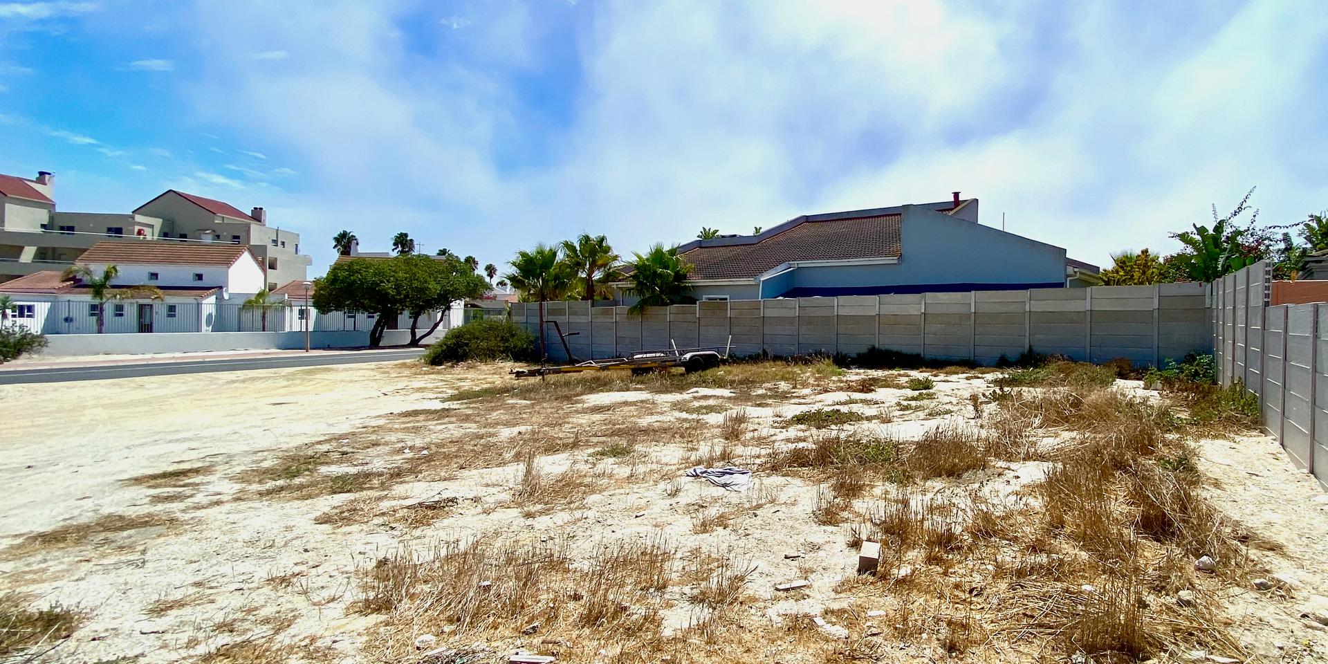 Image 4 of 6