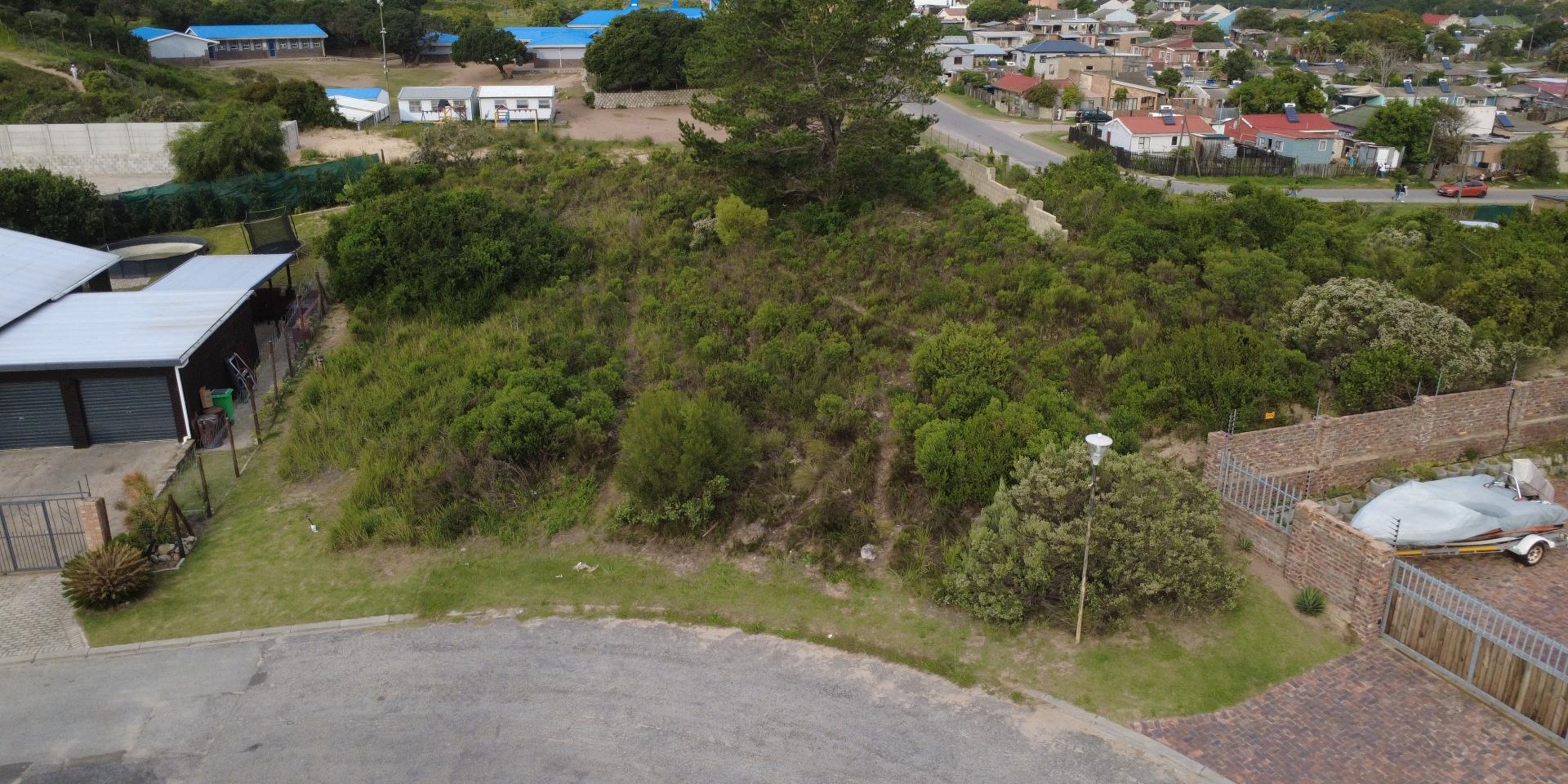 Image 2 of 6
