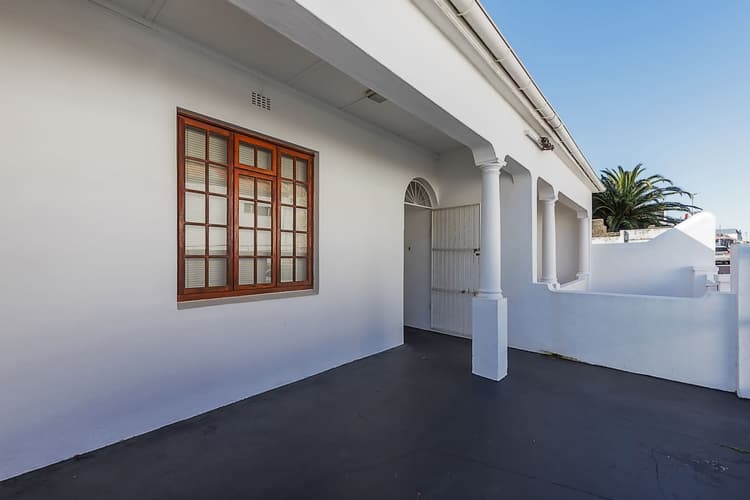 Main property image