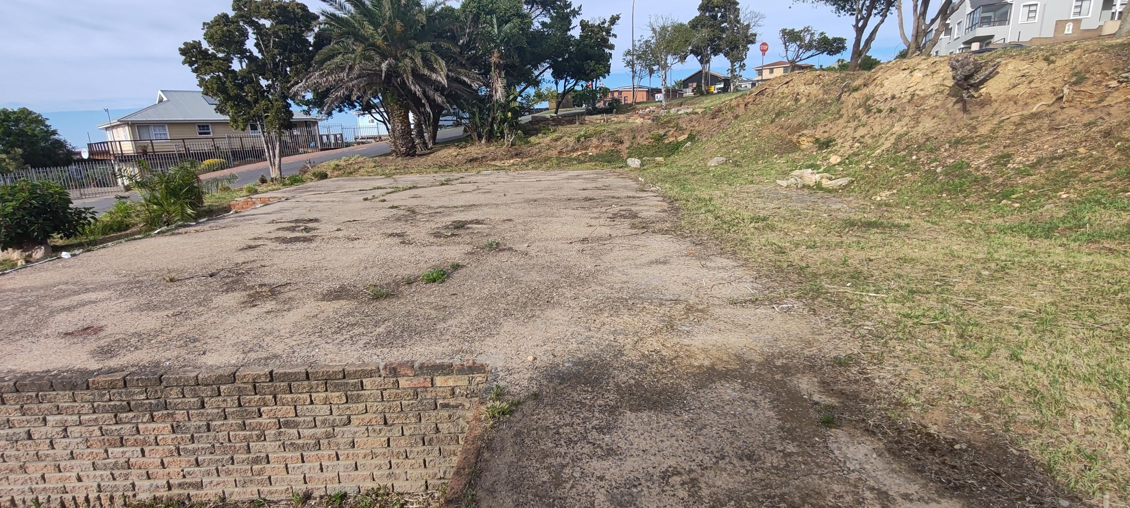 Image 4 of 6