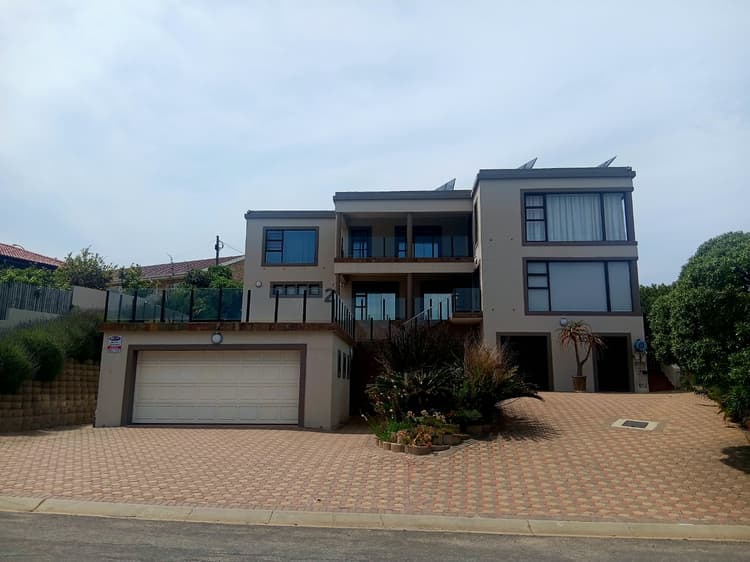 Main property image