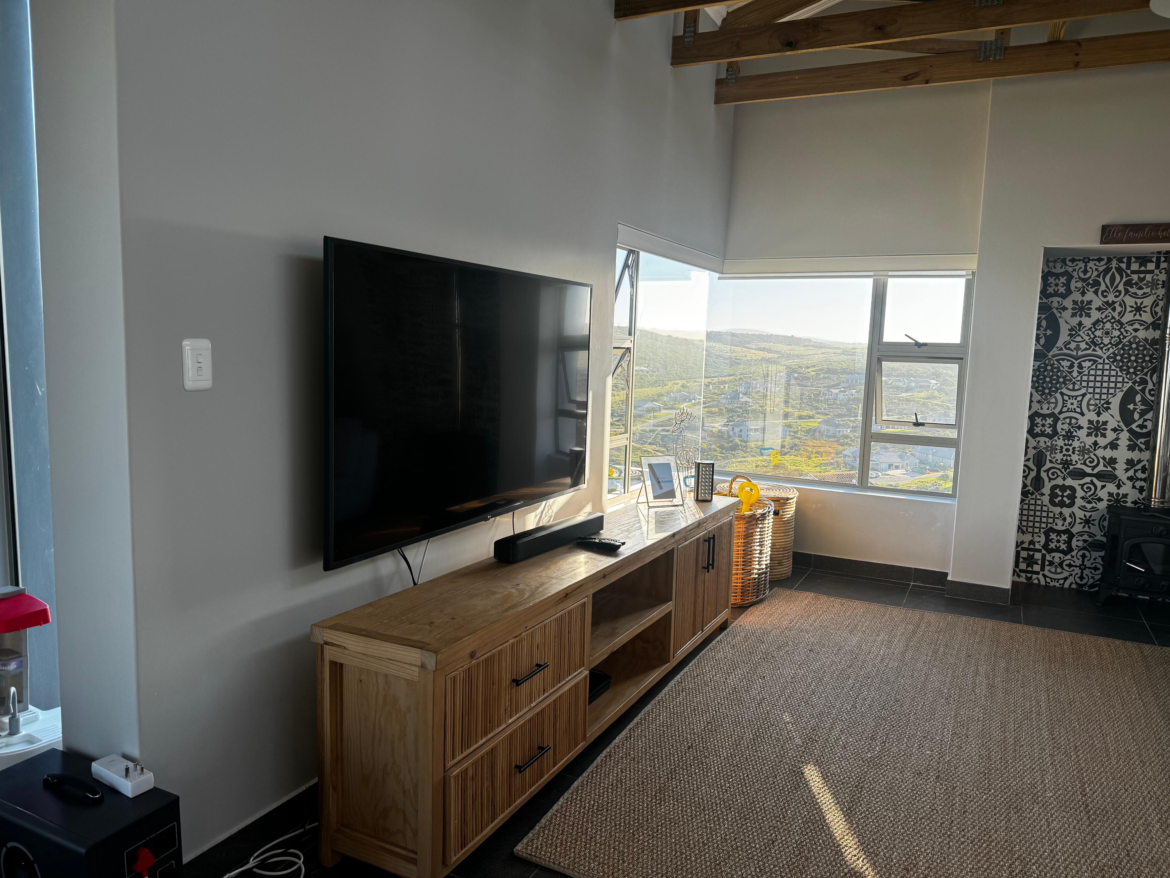 Image 5 of 6
