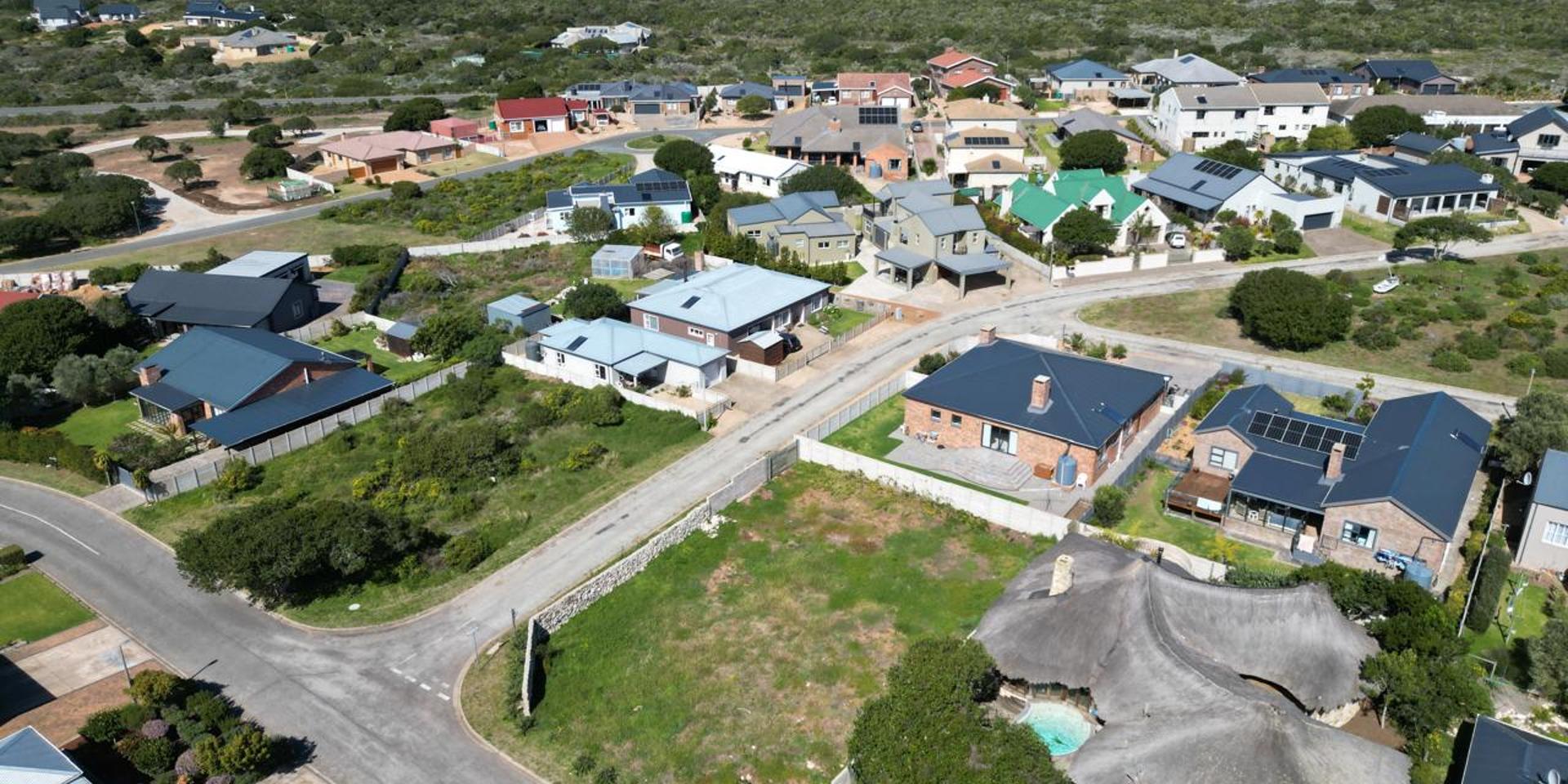 Image 4 of 6