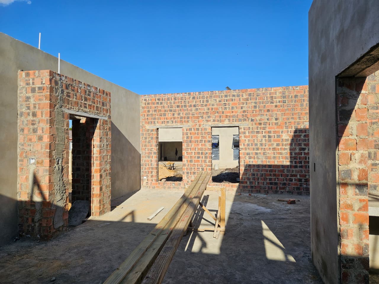 Image 4 of 6