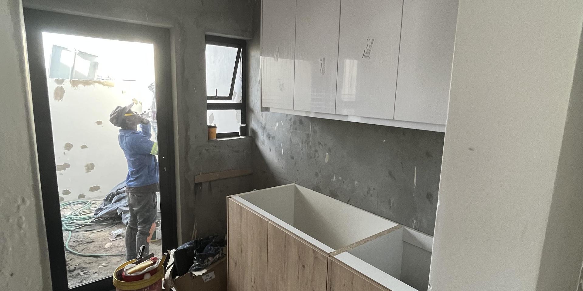 Image 5 of 6