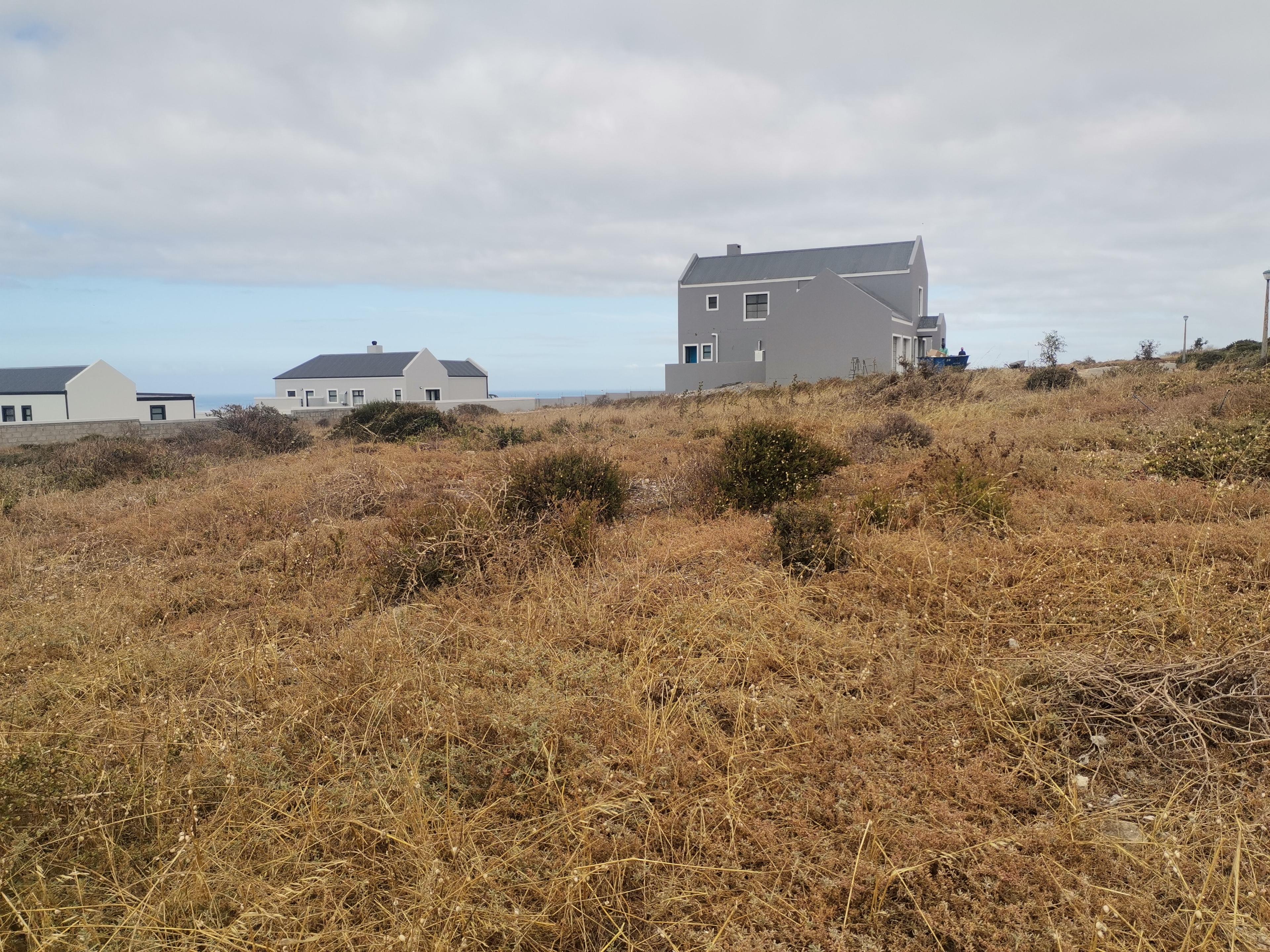 Image 2 of 6